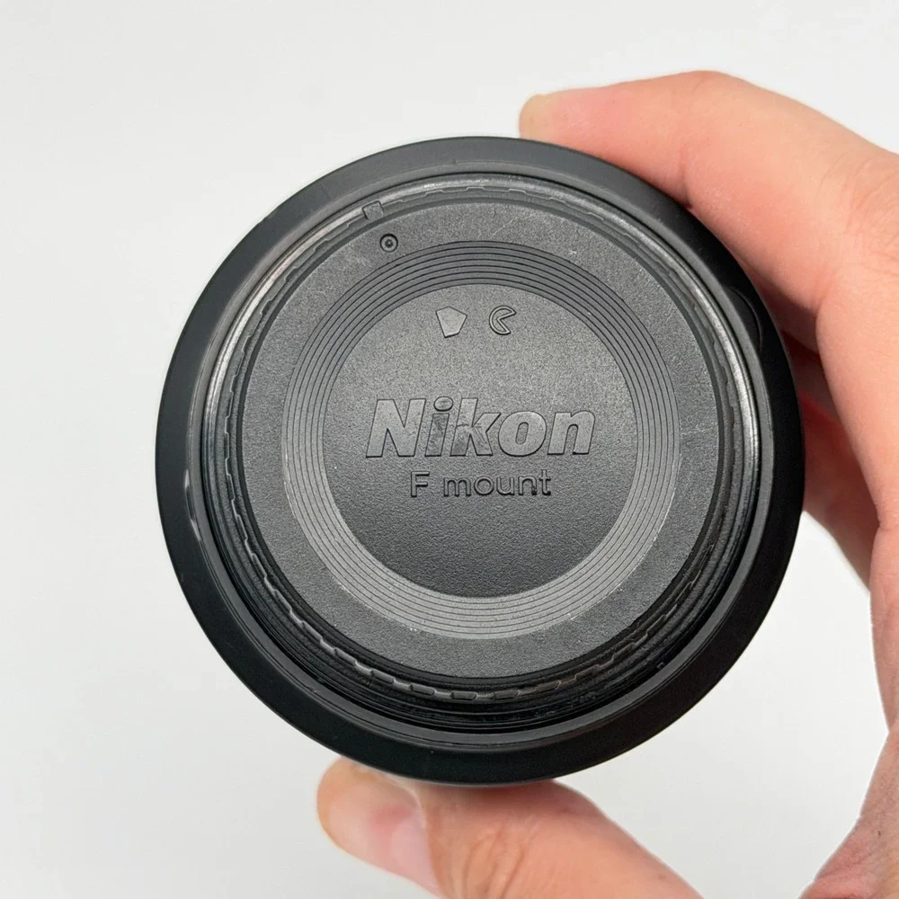 Nikon AF Nikkor 70-300mm f/4-5.6G Telephoto Zoom Lens F-Mount Black 9439535
